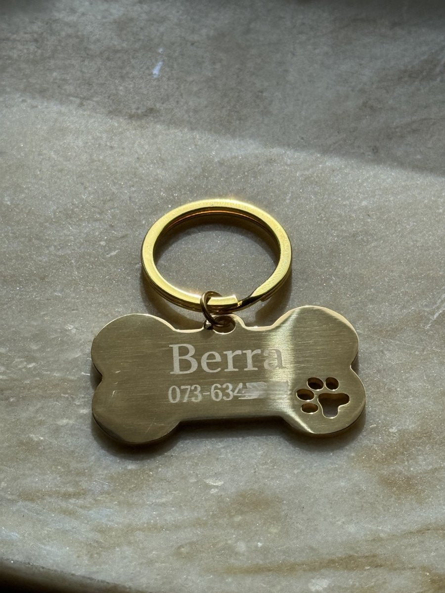 Hundbricka med gravyr – Personlig ID-bricka | Engwek - Engwek.se