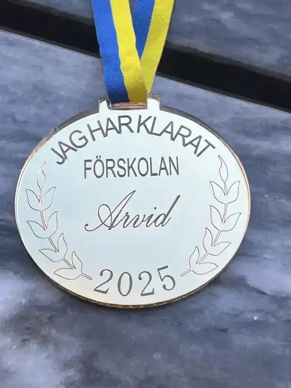 Skolavslutningspresent. Medalj | FÖRSKOLAN - ByEngwek