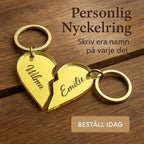 Nyckelring - 2 st halva hjärtan med namn i - ByEngwek