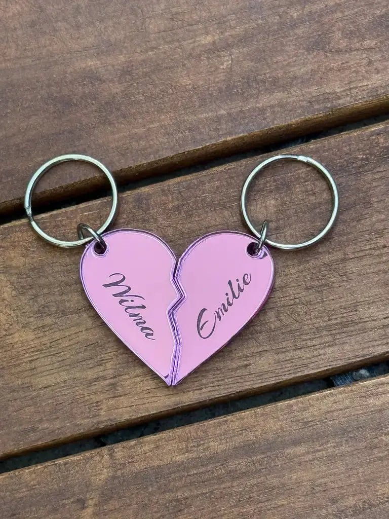 Nyckelring - Halvt hjärta i spegelplast (rosa) - Express - presenter