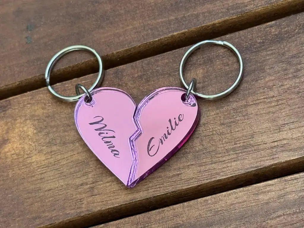 Nyckelring - Halvt hjärta i spegelplast (rosa) - Express - presenter