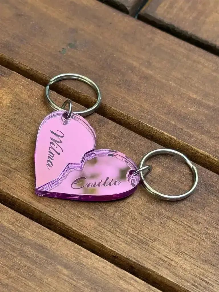 Nyckelring - Halvt hjärta i spegelplast (rosa) - Express - presenter